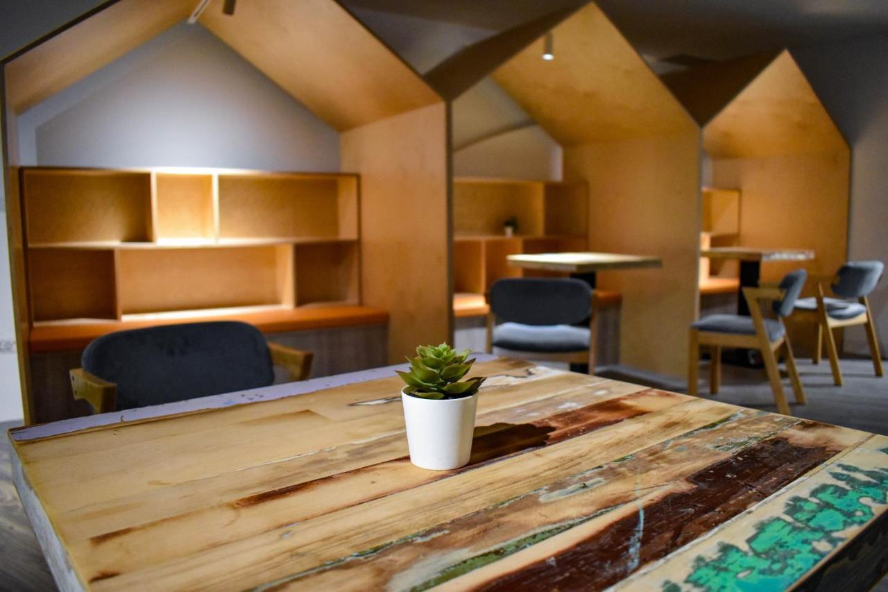 Talmud Business Hotel - Zhongshan Taichung Eksteriør billede