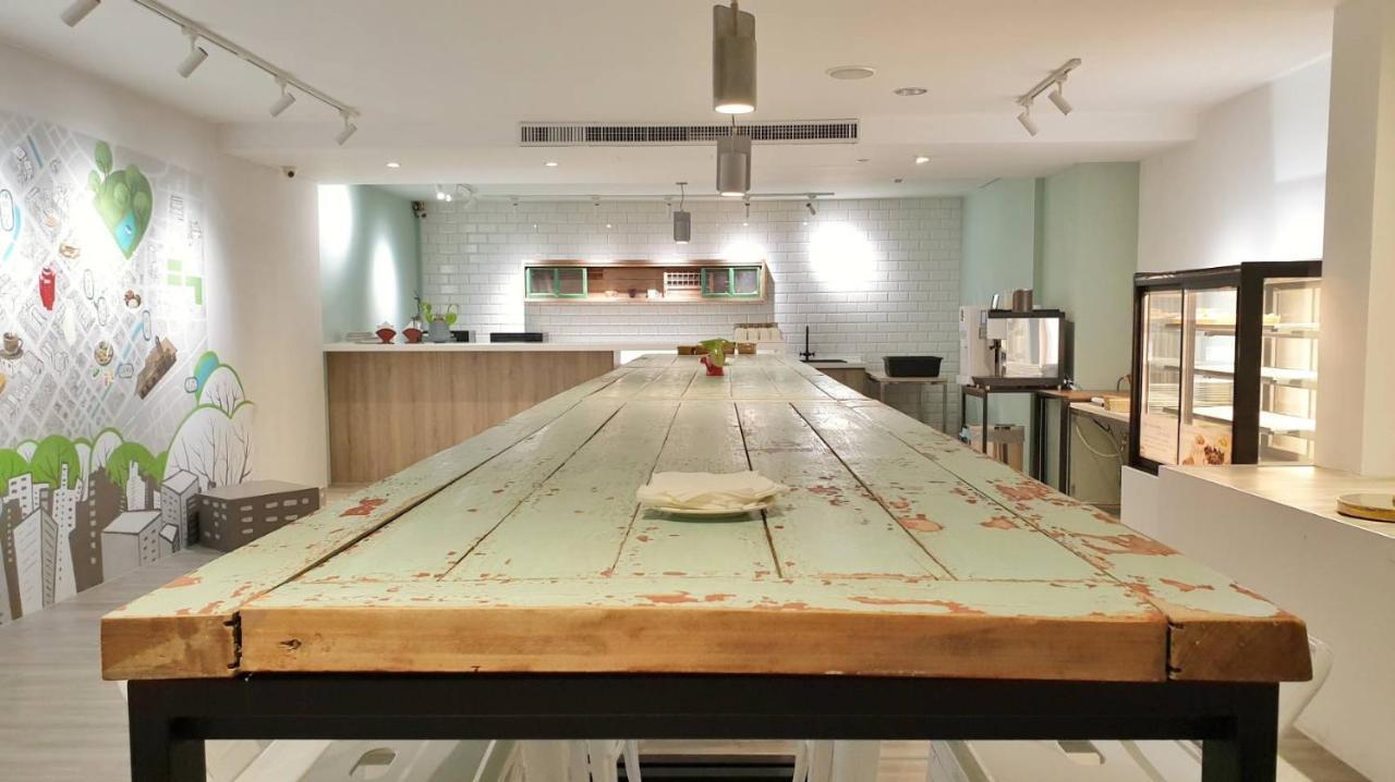 Talmud Business Hotel - Zhongshan Taichung Eksteriør billede