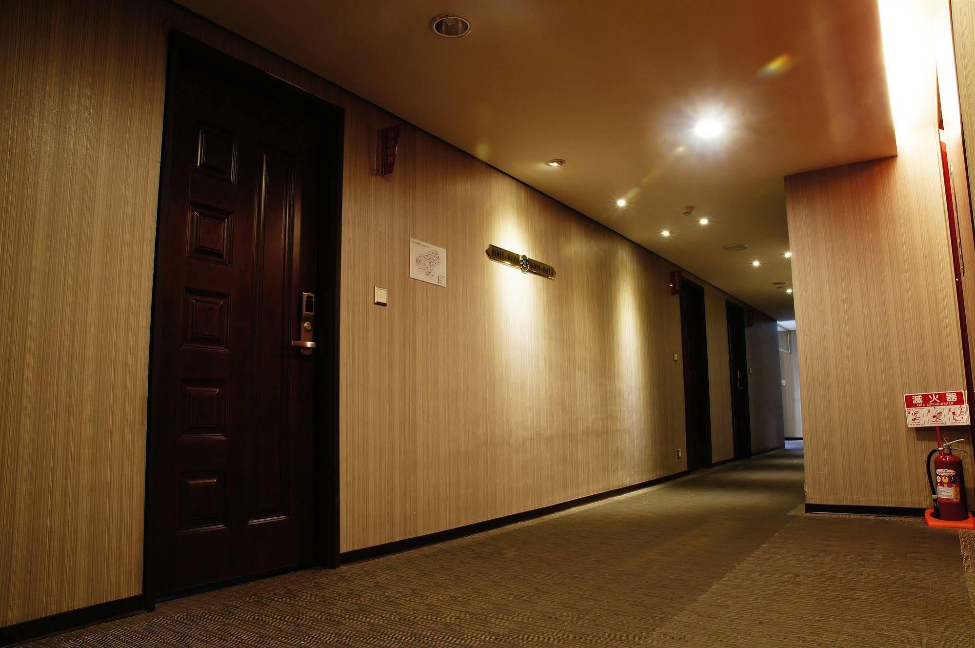 Talmud Business Hotel - Zhongshan Taichung Eksteriør billede